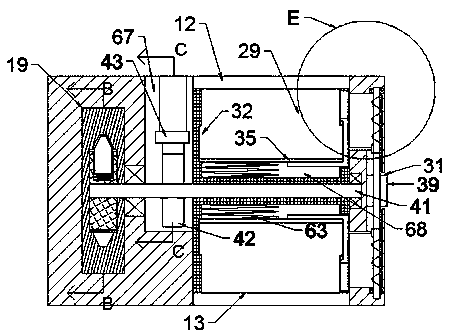 Quantity-adjustable quantitative pet feeding device