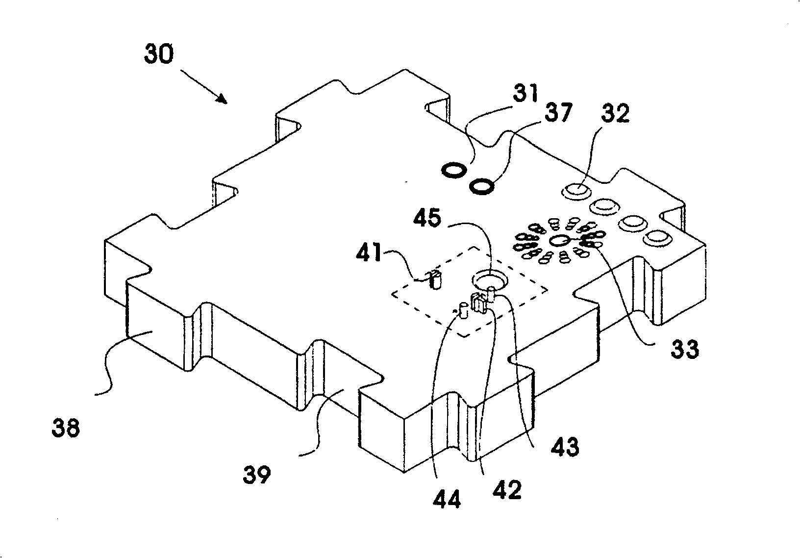 Component unit of chargeable rail toy car and method of obtaining working power source