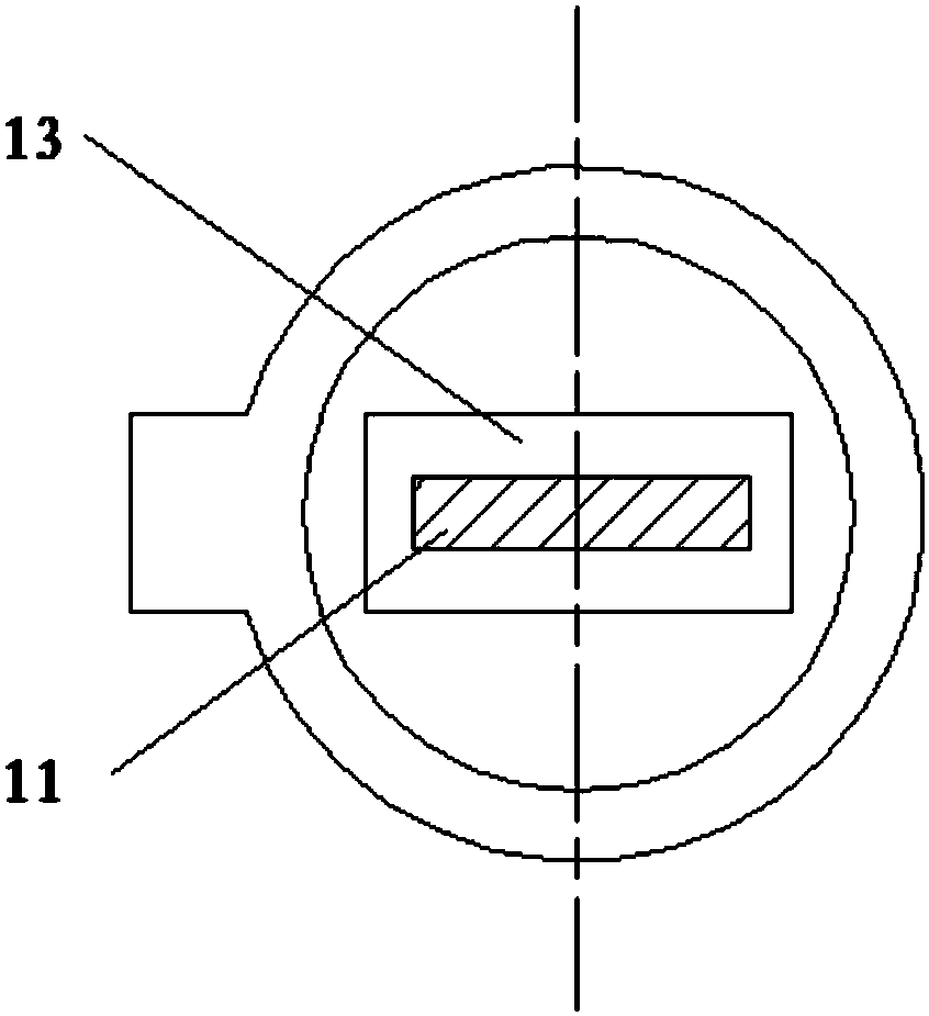 Protective device and method for preventing passenger from being jammed in elevator door