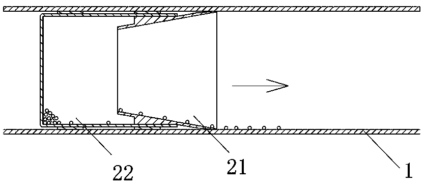 Impurity cleaning device for material pneumatic transmission system