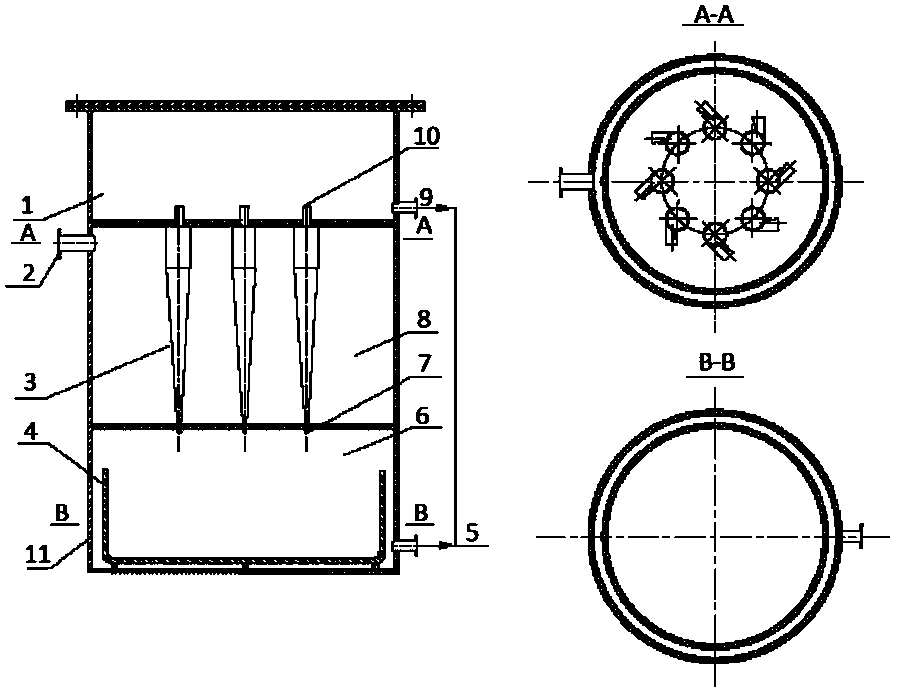 Cyclone purification method and device for cooling water of purification loop of reactor pit of a pressurized water reactor nuclear power plant