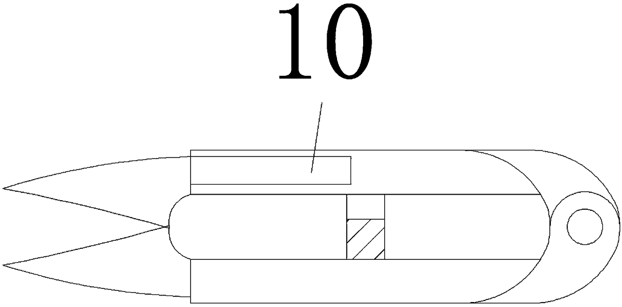 Sewing machine thread trimming mechanism