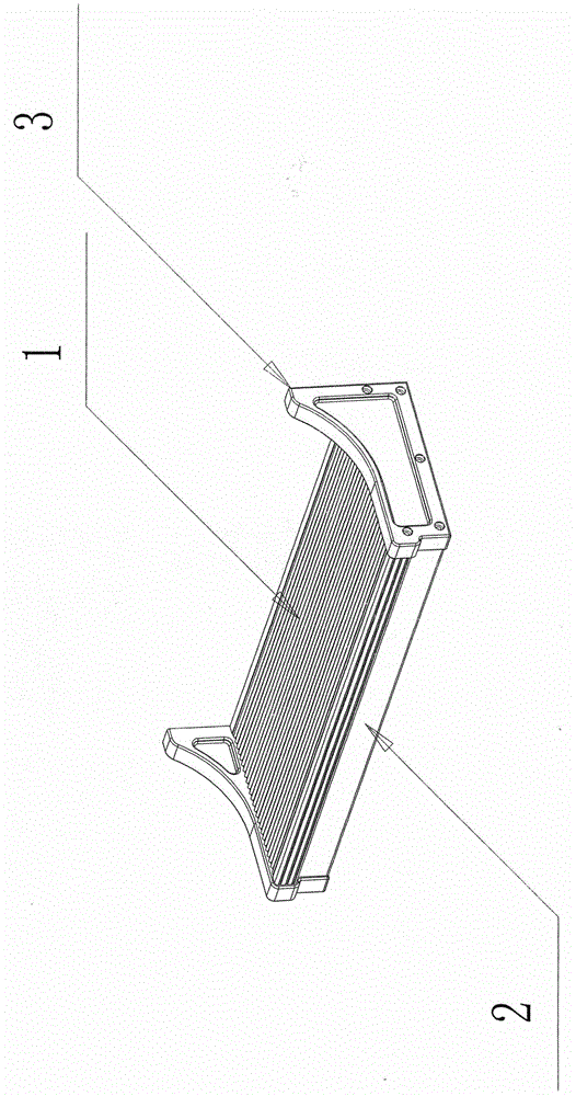 Splash-proof water receiving disc assembly