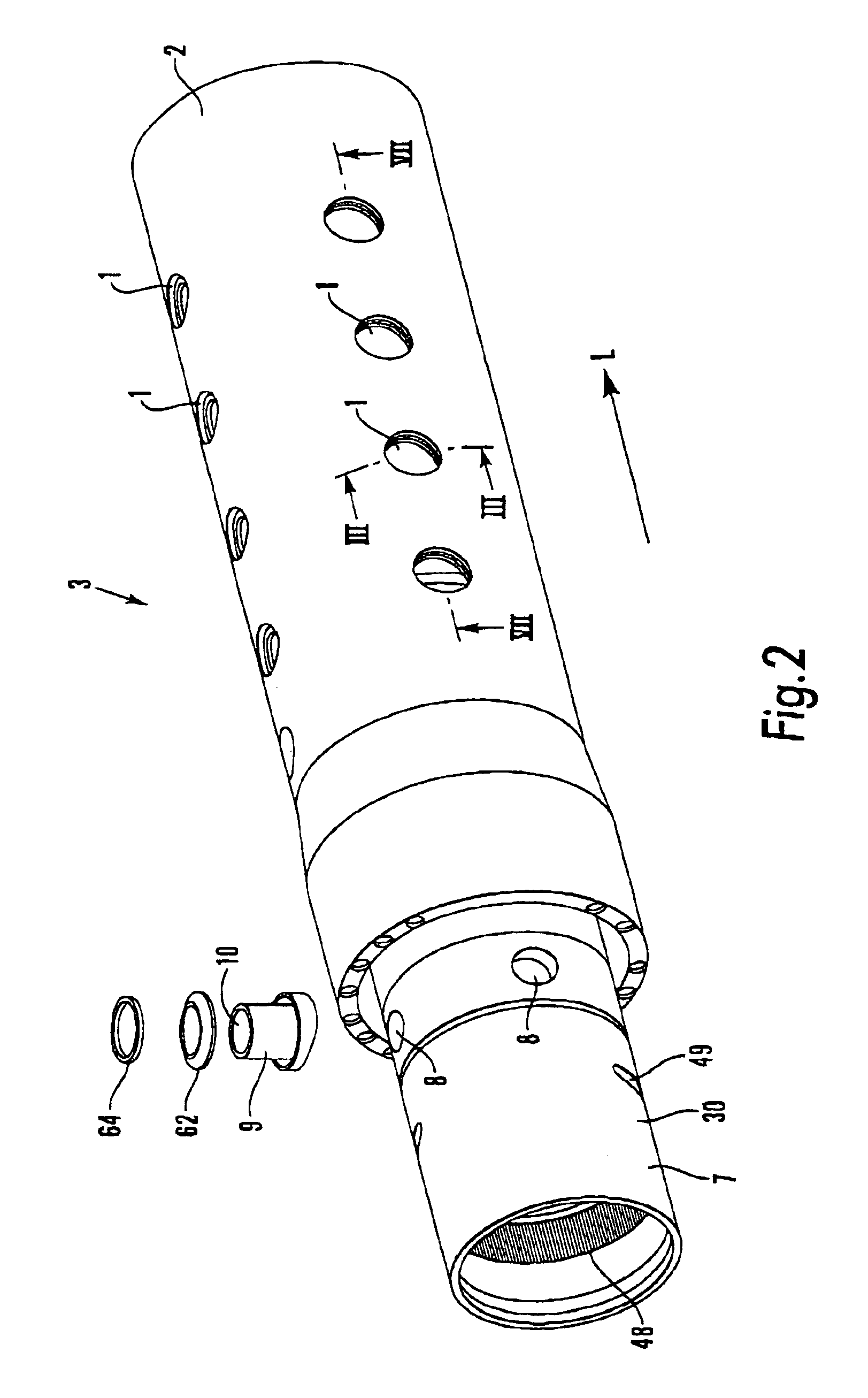 Sleeve valve for controlling fluid flow between a hydrocarbon reservoir and tubing in a well and method for the assembly of a sleeve valve