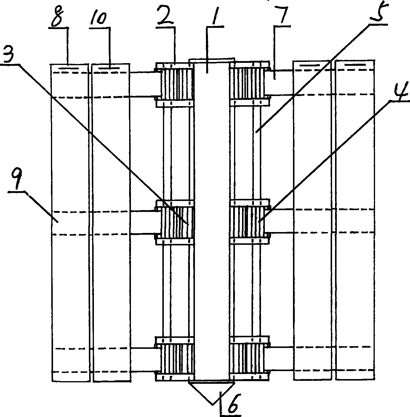 Manufacturing method of rotary type guiding frame