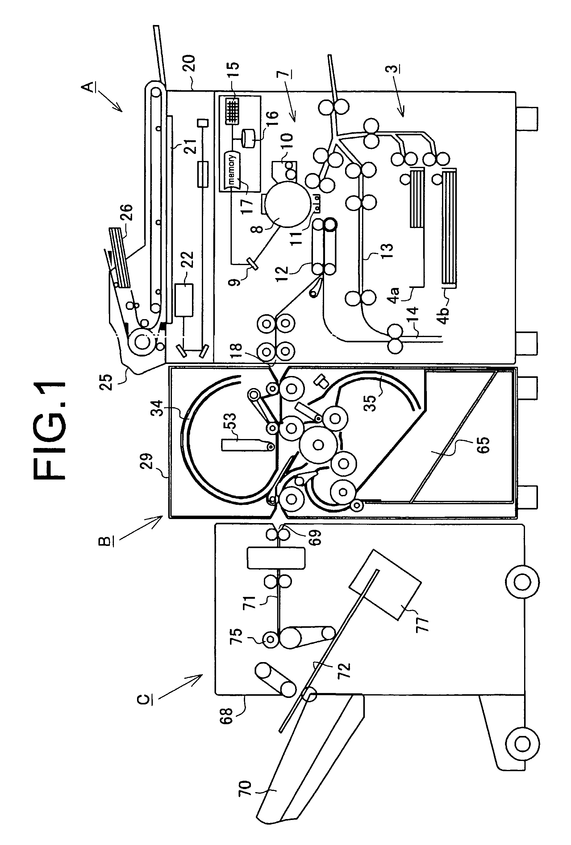 Sheet folding apparatus with skew correction mechanism and image formation system provided with the sheet folding apparatus