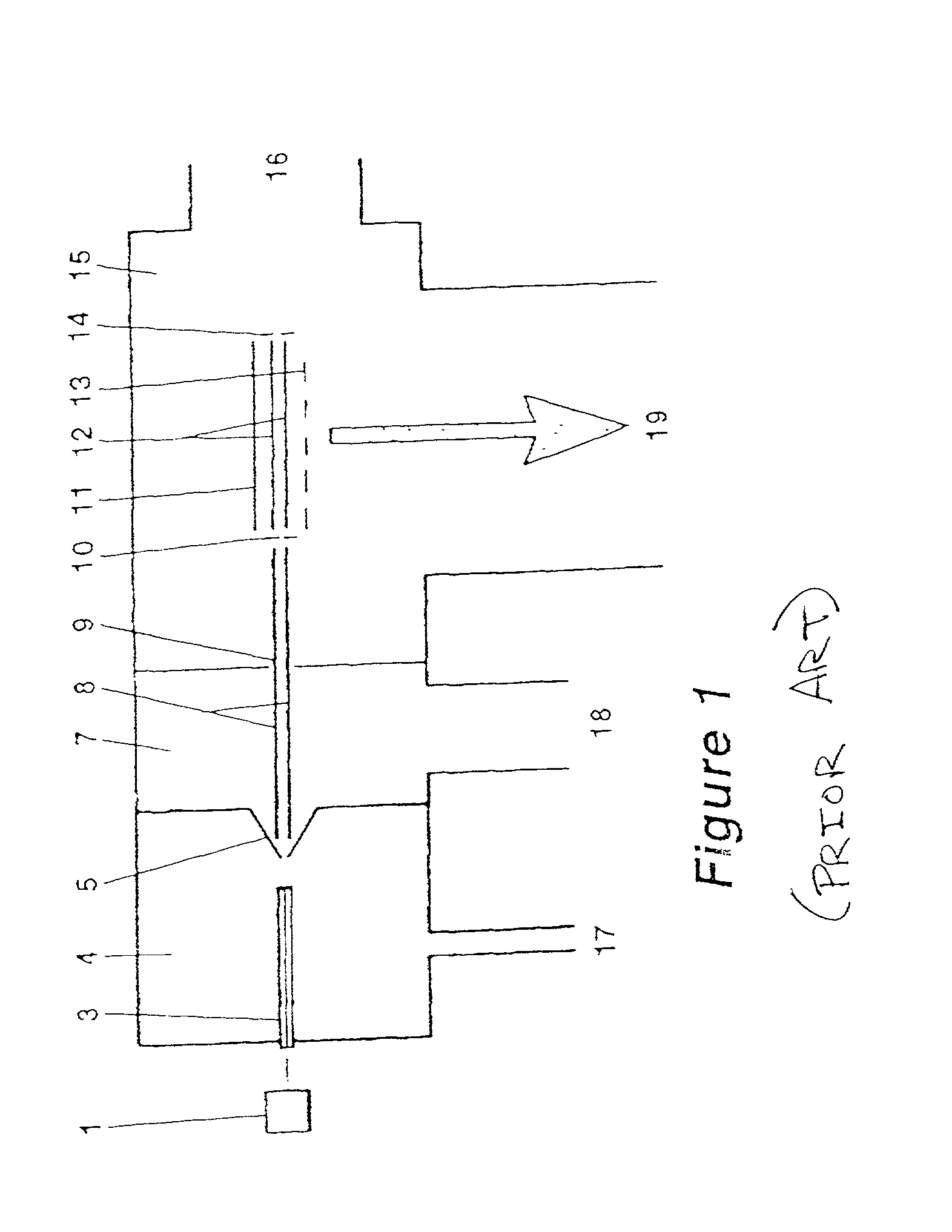 Apparatus and method for analyzing samples in a dual ion trap mass spectrometer