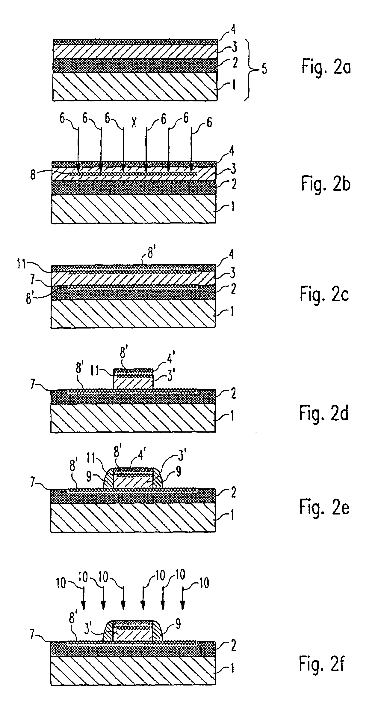 SOI semiconductor configuration and method of fabricating the same