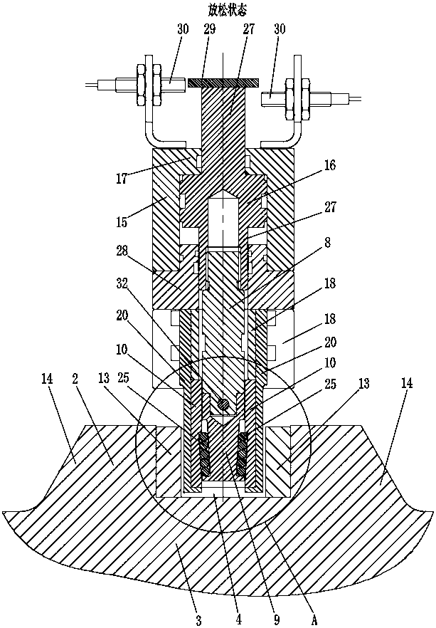 Crossbeam clamping mechanism used for heavy-duty crossbeam-elevating gantry machine tool