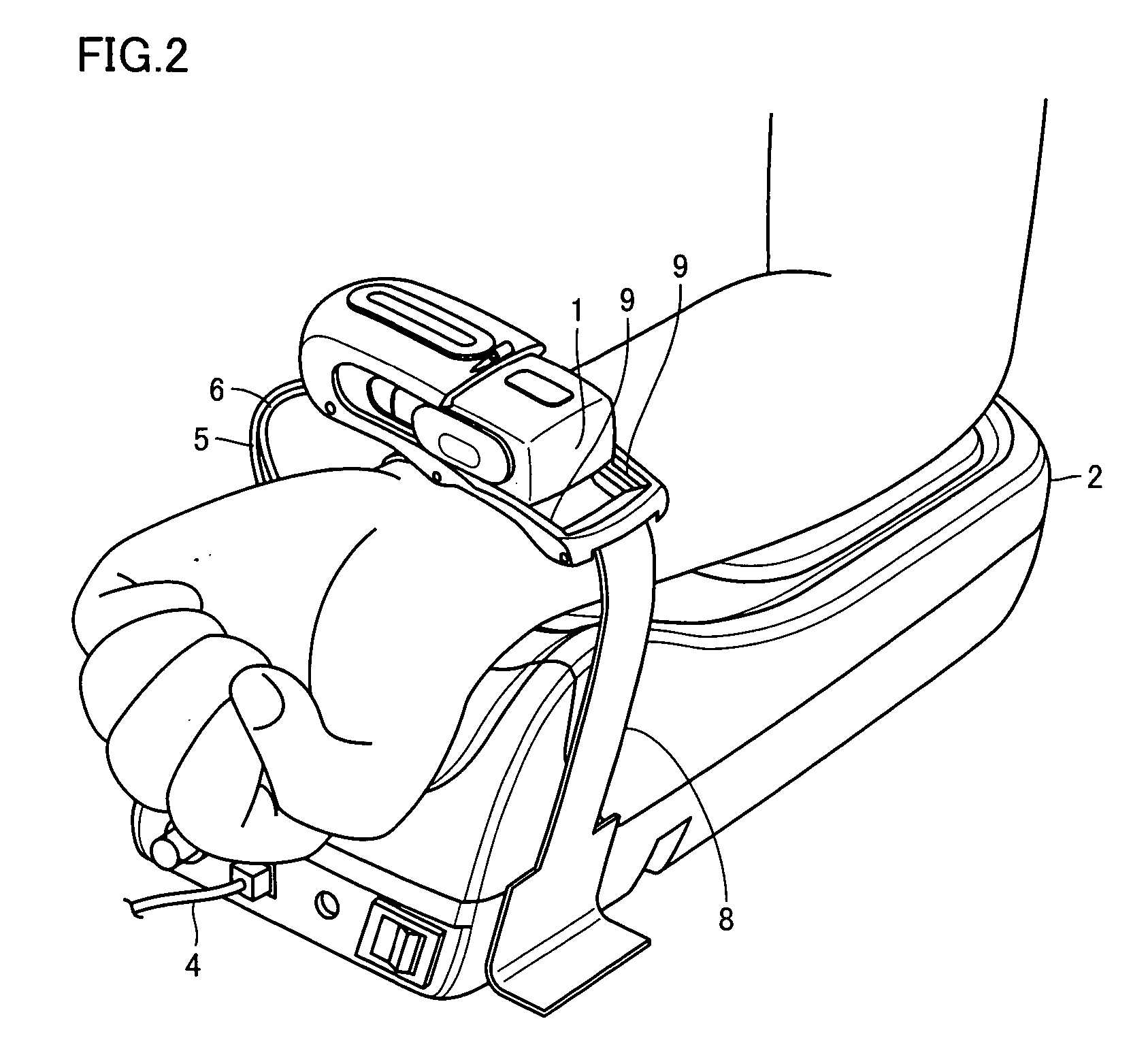 Device and method for central blood pressure estimation