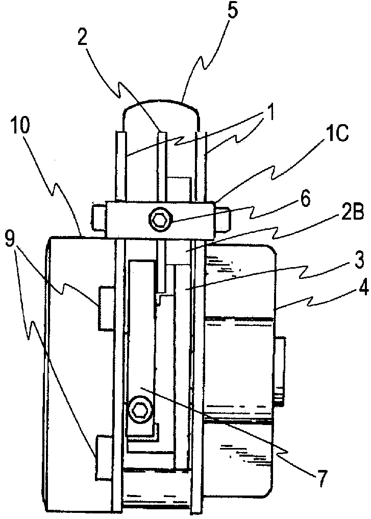 Metal filament body connecting method and connecting device