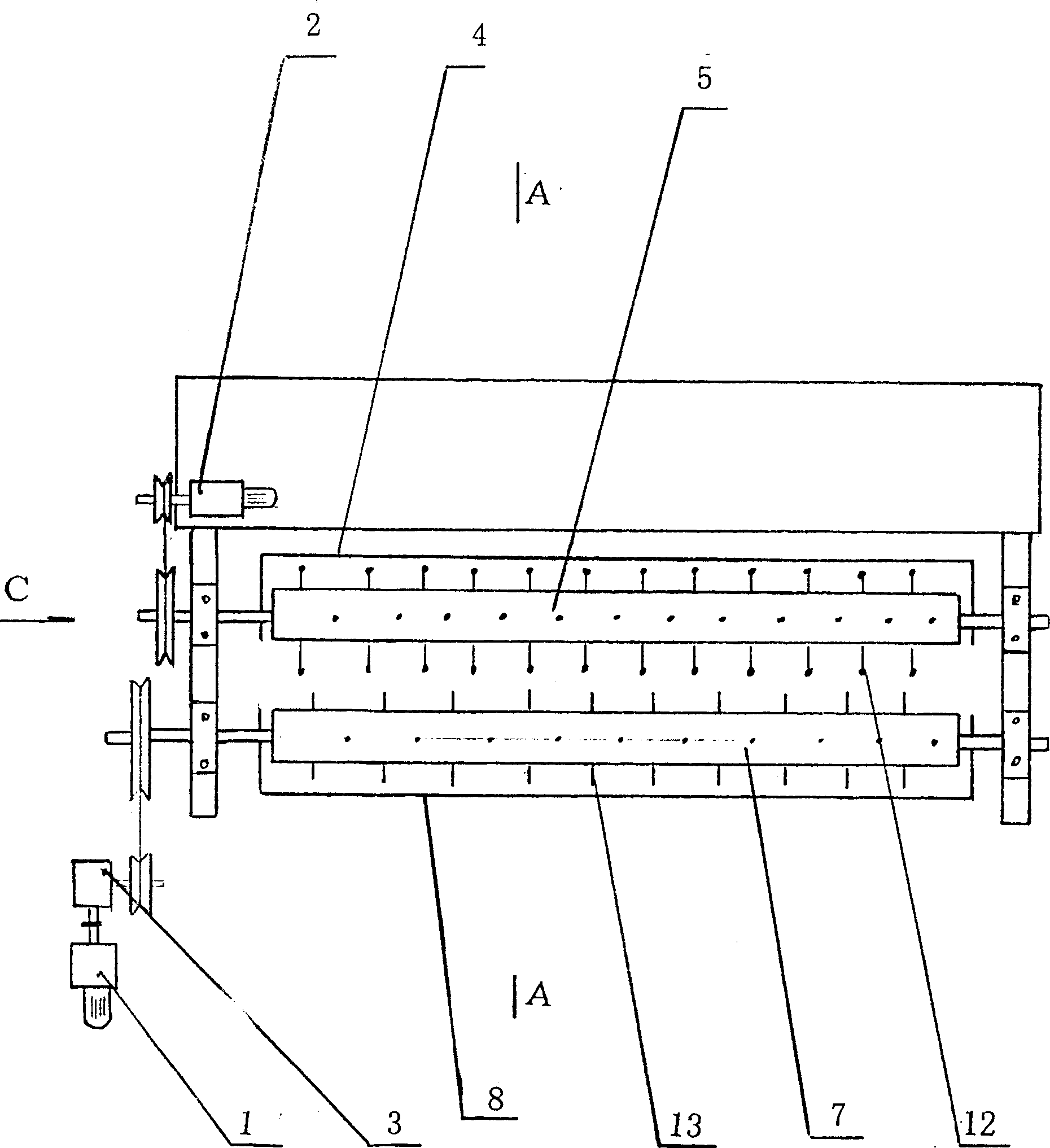 Polyvinyl chloride wearing-resistant flash coloured plastic-flooring and preparation method and device thereof