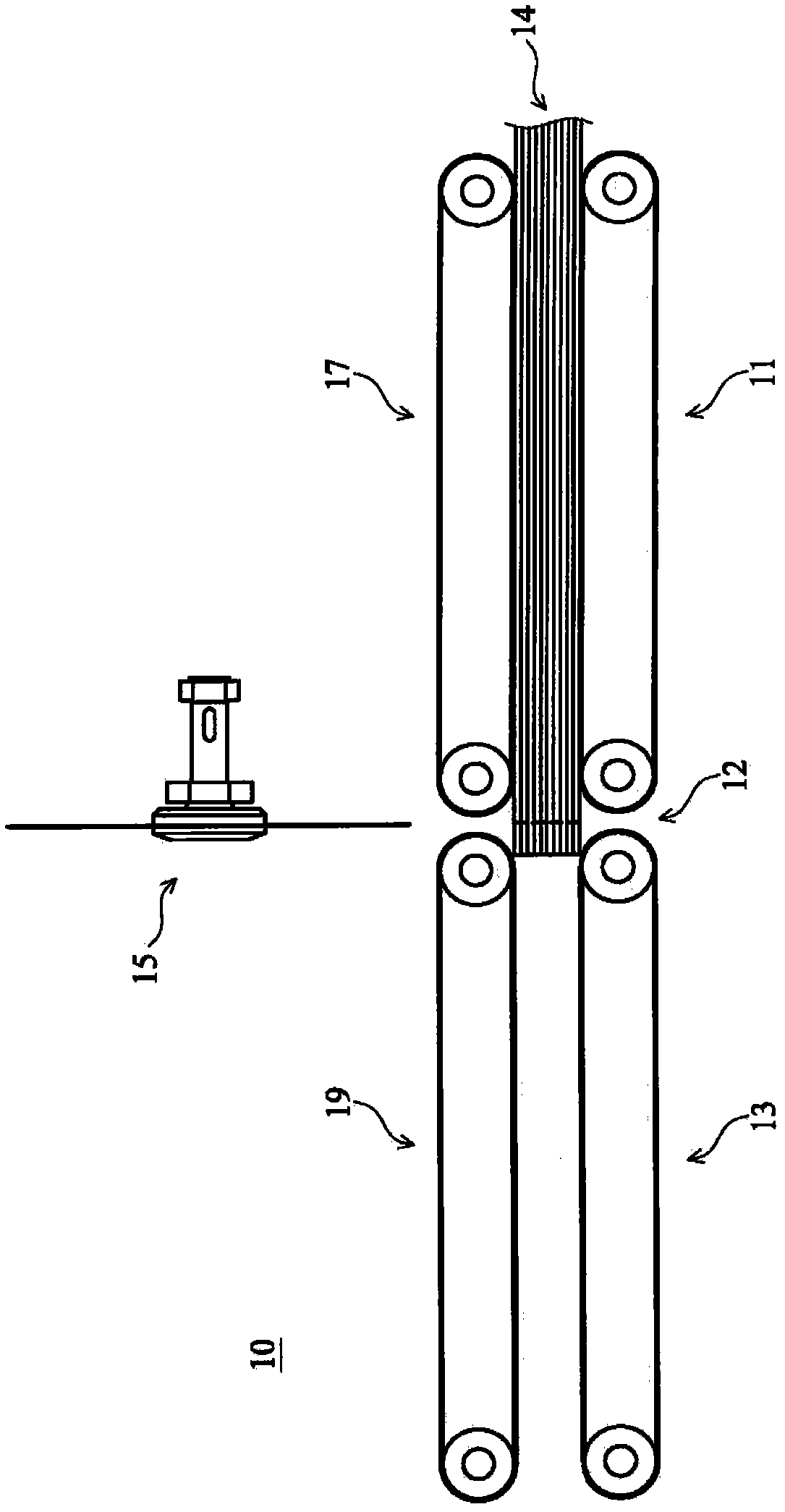 Cutting and screening device for fiber products and cutting and screening method for fiber products