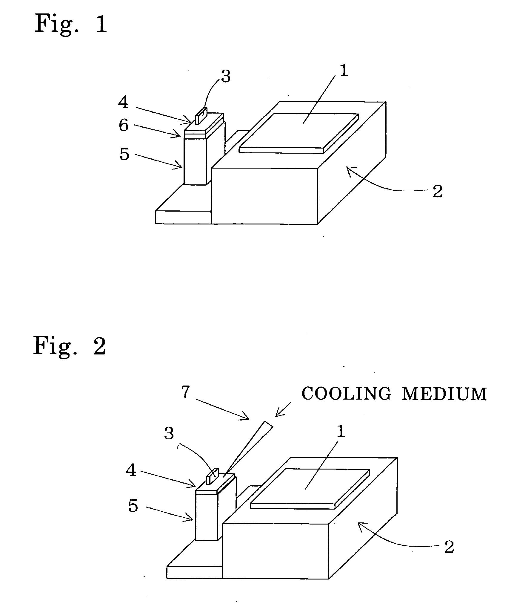 Processing apparatus using focused charged particle beam