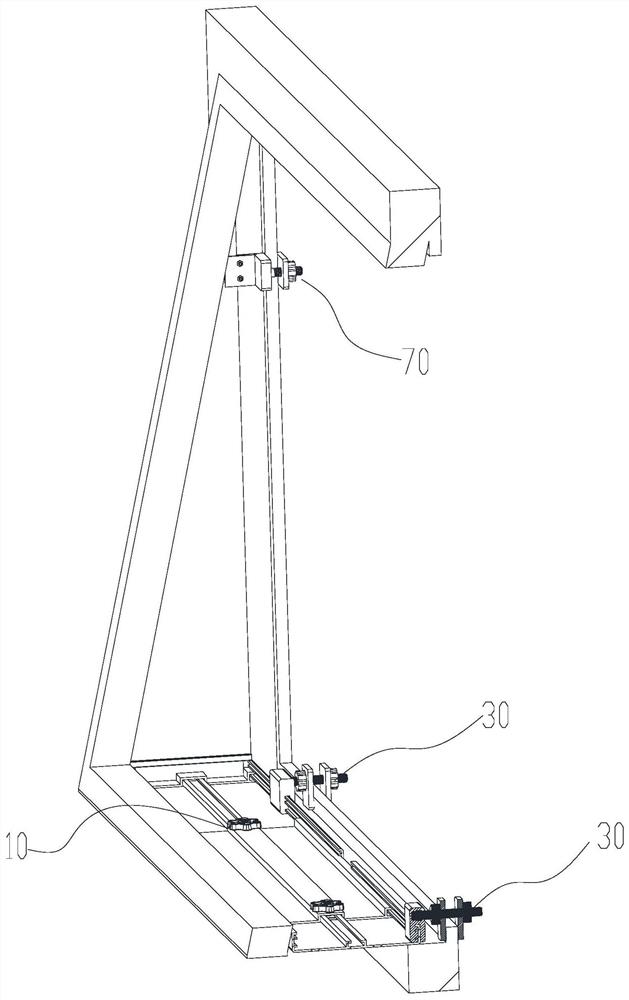 Mounting assembly and air conditioner with mounting assembly