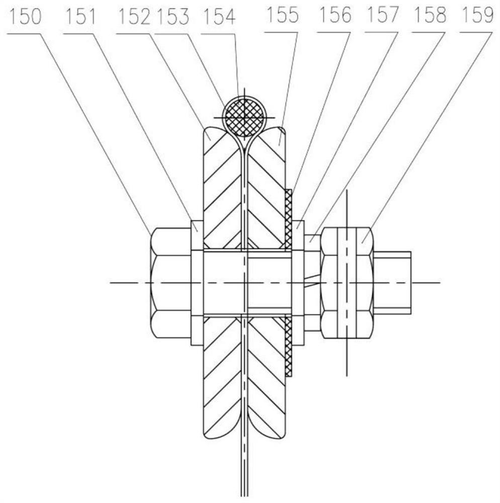 A net pulling device suitable for variable temperature environment