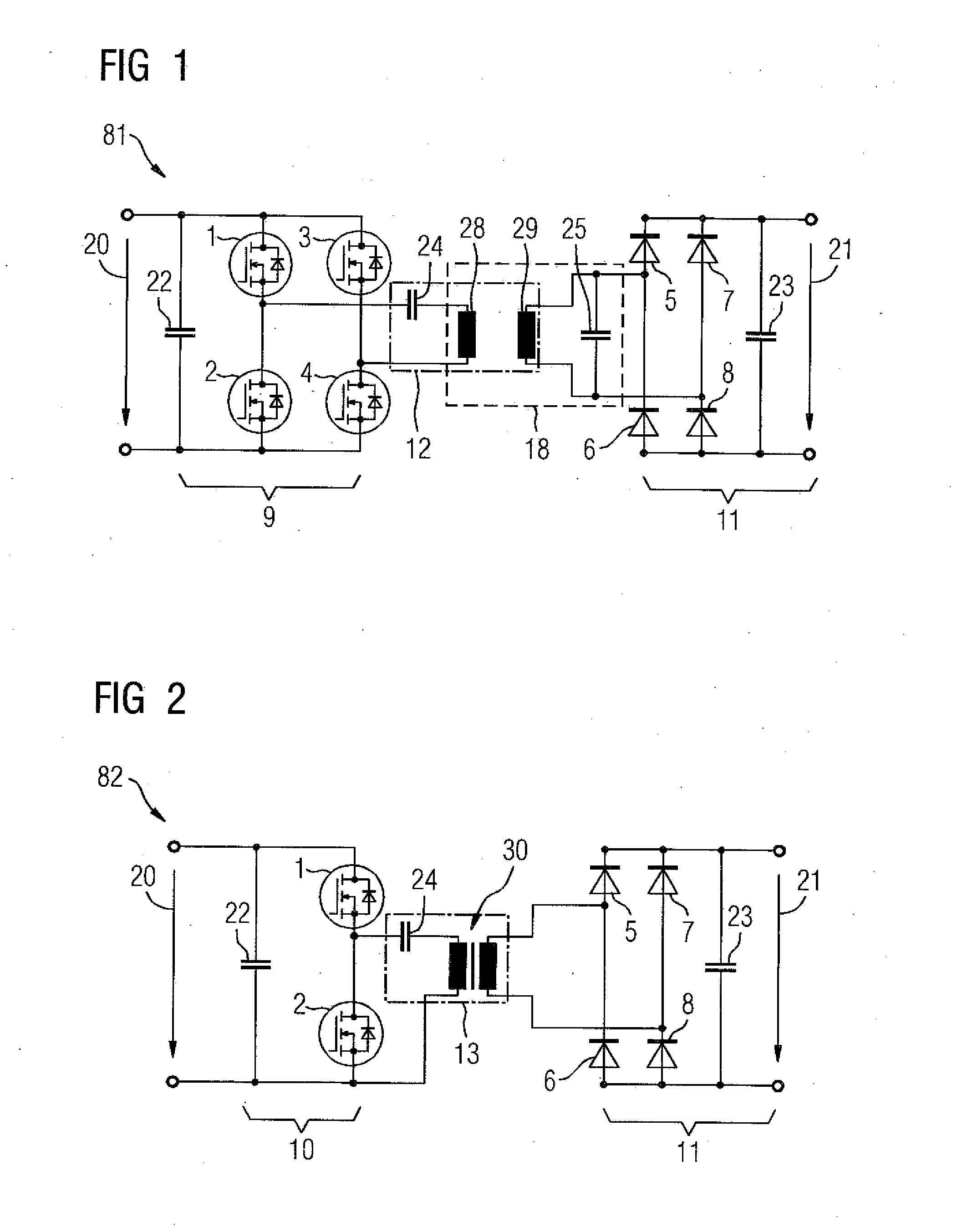 Heatable capacitor and circuit arrangement