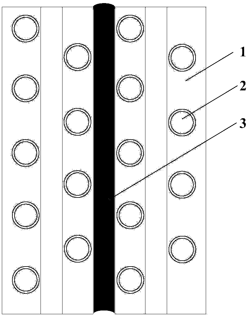 Effective frost layer sensing device and defrosting control method thereof