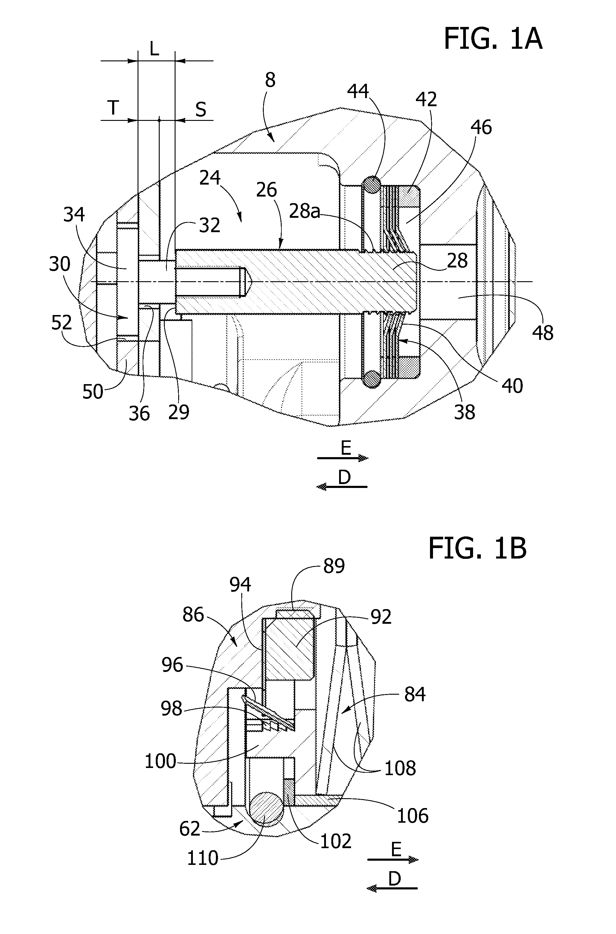 Clutch with clearance recovery devices