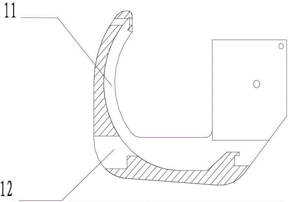 Arc-shaped cutting stitching instrument