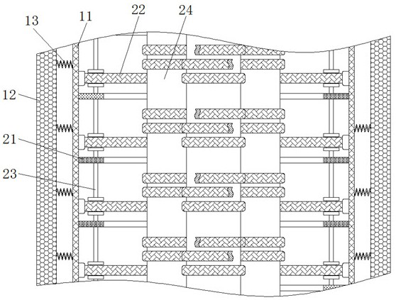 Anti-folding PE communication pipeline