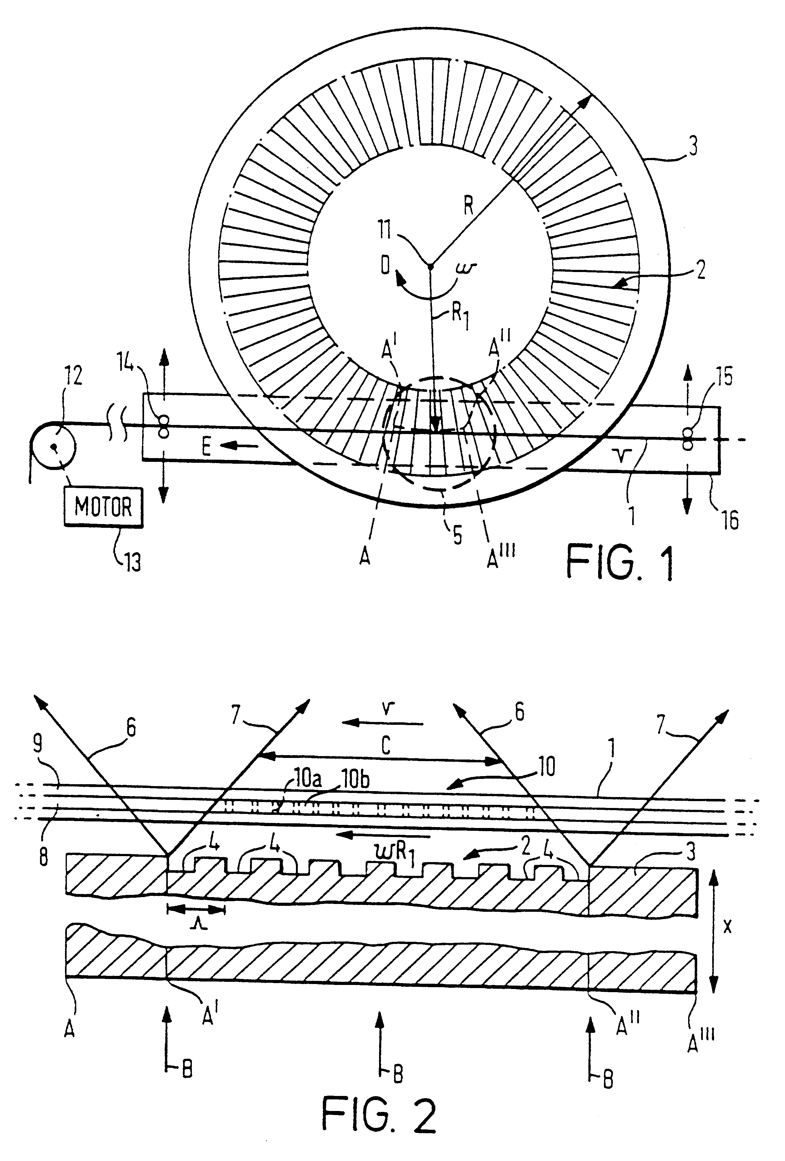 Method and device for recording a refractive index pattern in an optical medium