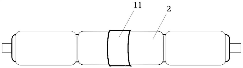 Tire capable of reducing cavity resonance and production method thereof