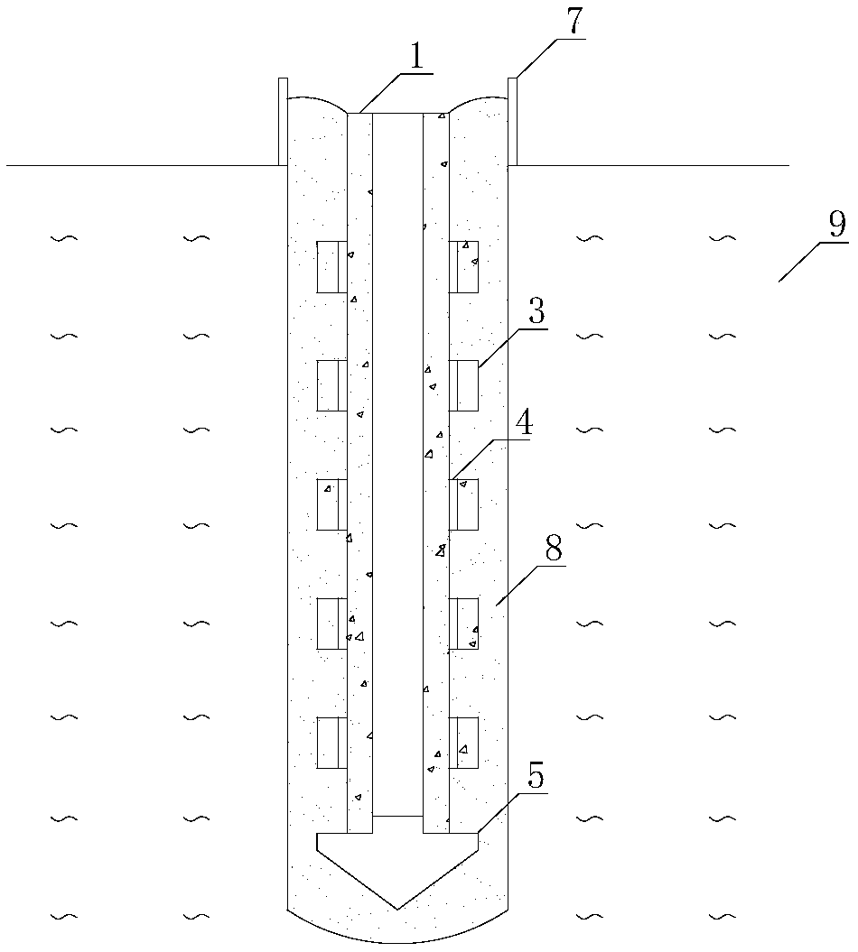 Prefabricated piles filled with sand and gravel with external hoops and its construction method