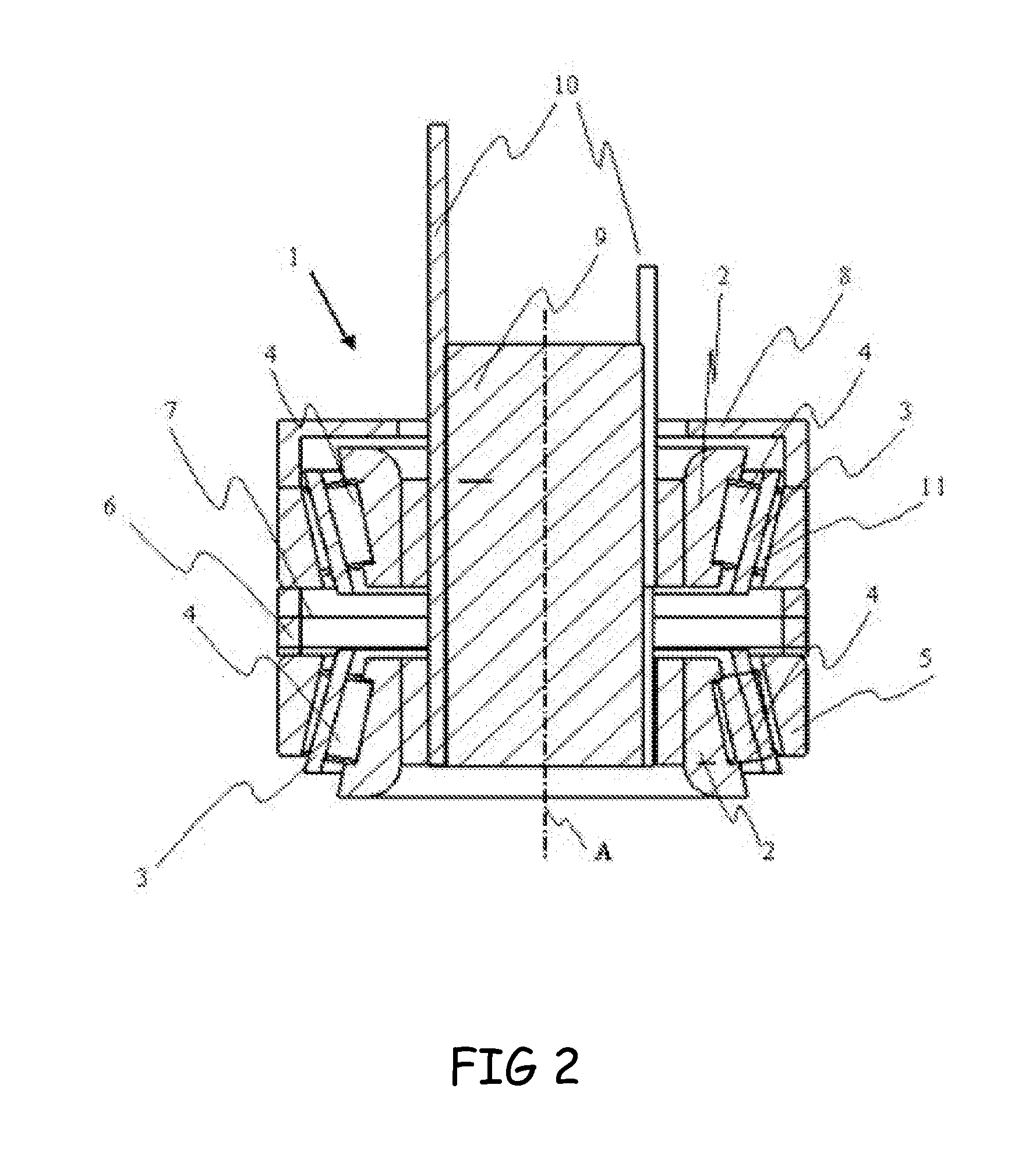 Durable and Wearless Rotating Conductor Assembly Based on an Internal Magnetic Field for Transmitting Voltage and Current
