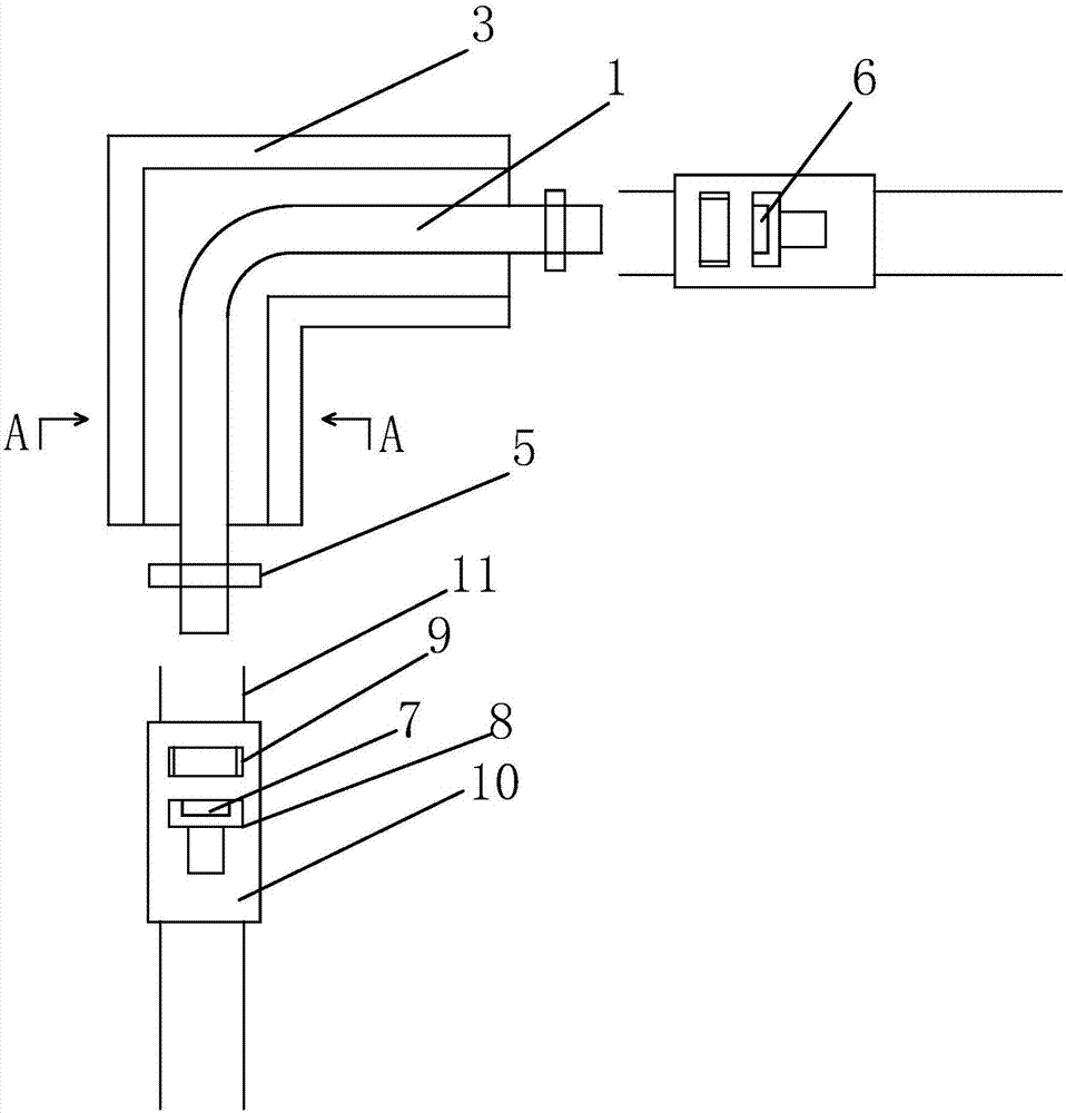 Solid-solution method of stainless steel bent pipe fitting and device thereof