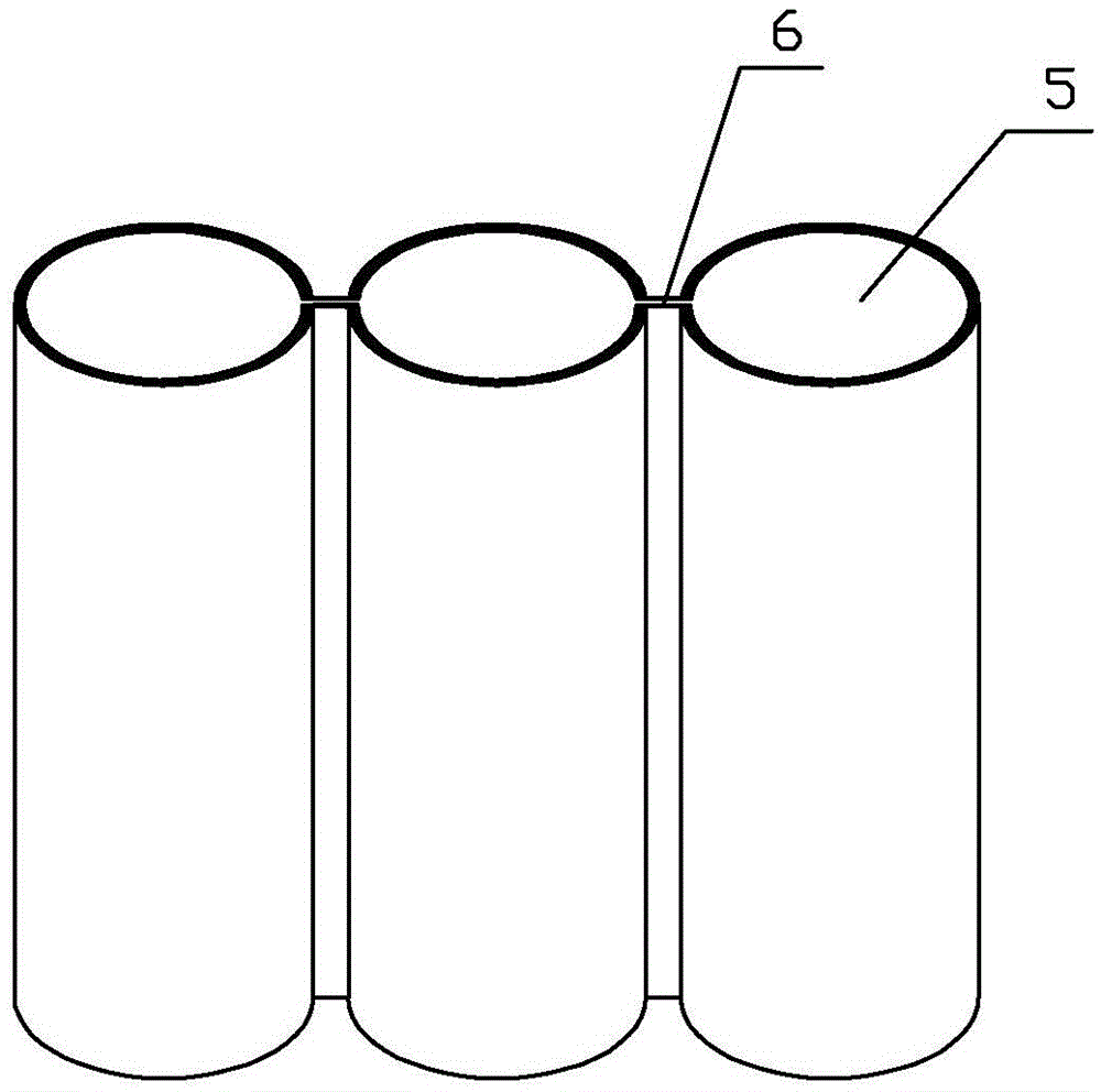 Combined lithium ion battery and manufacturing method thereof