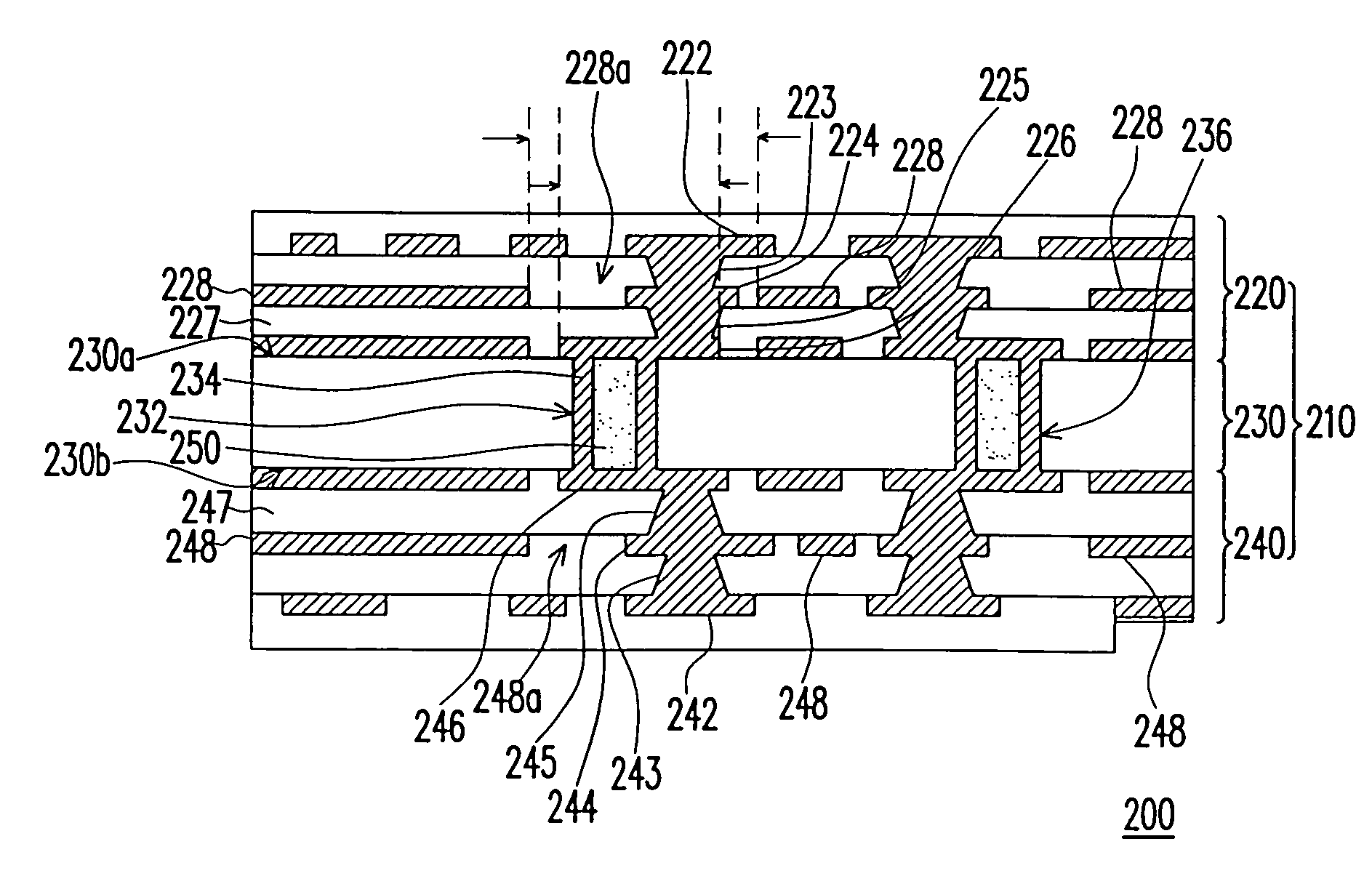 Signal transmission structure and circuit substrate thereof