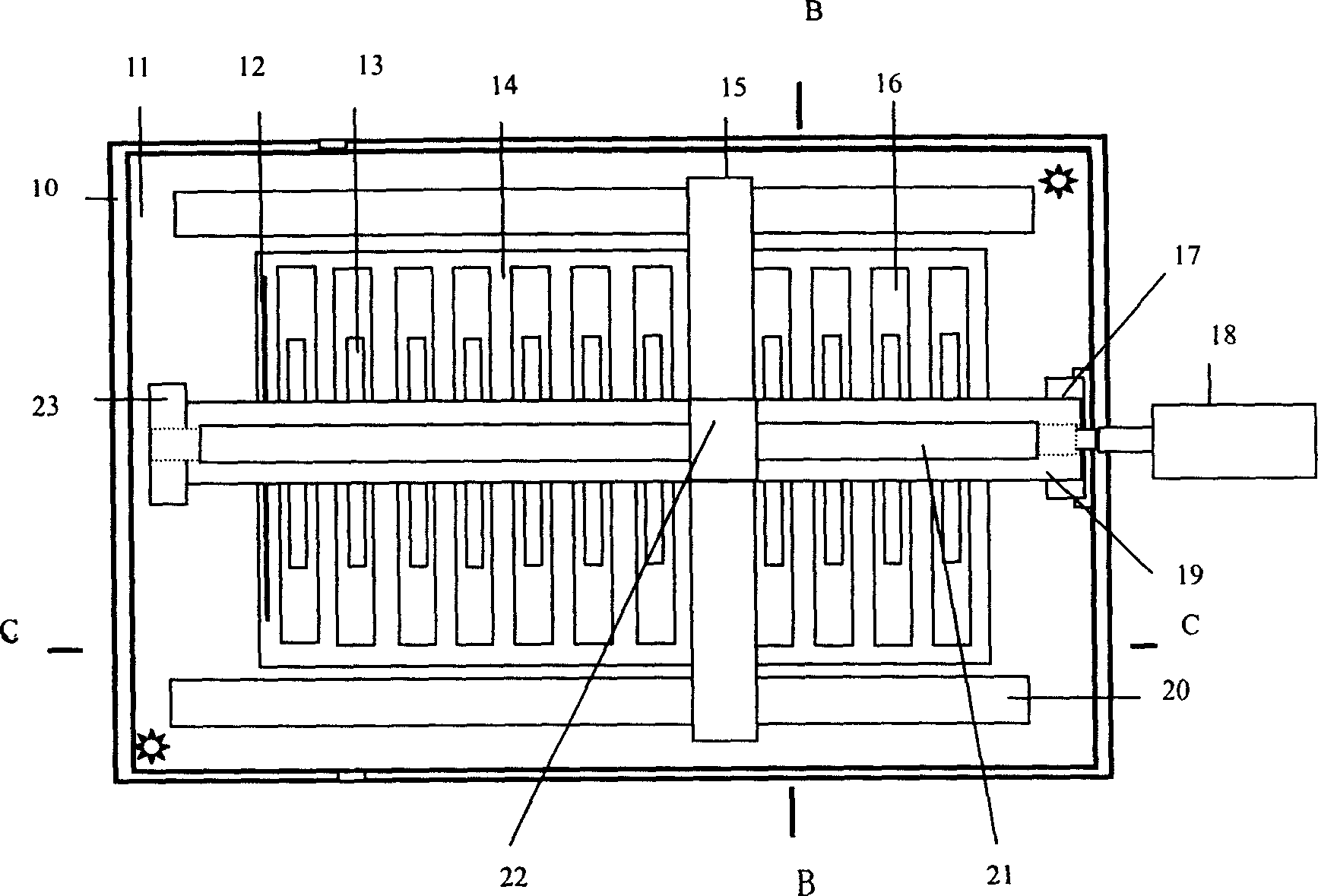 Apparatus for testing cement-based material deformation under multiple environmental conditions