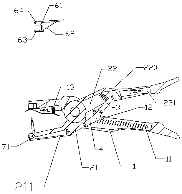 Semi-automatic ear tag clamp