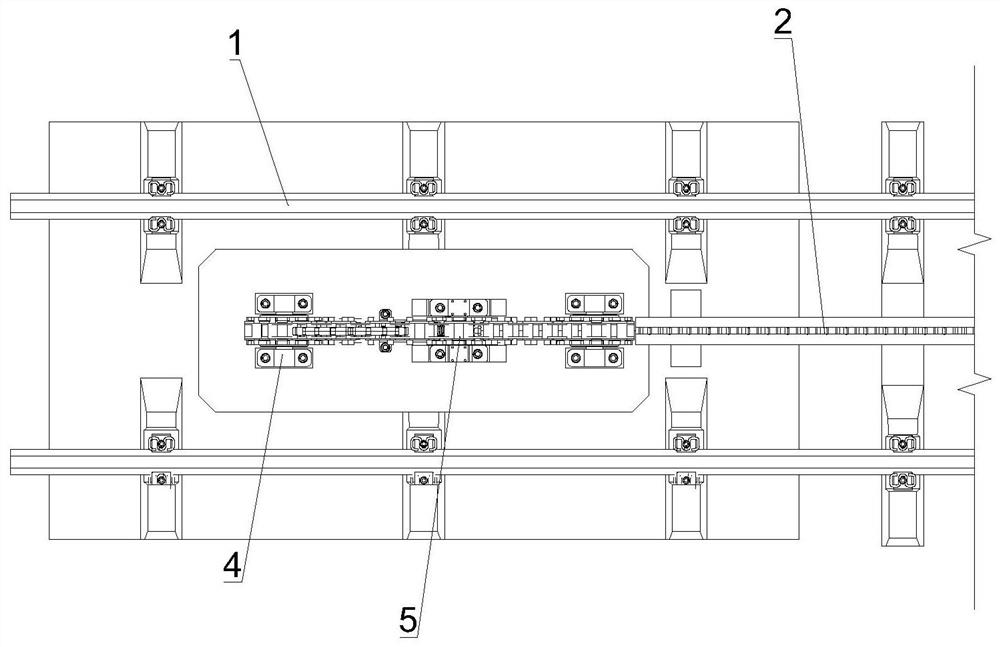 Toothed rail train transition device
