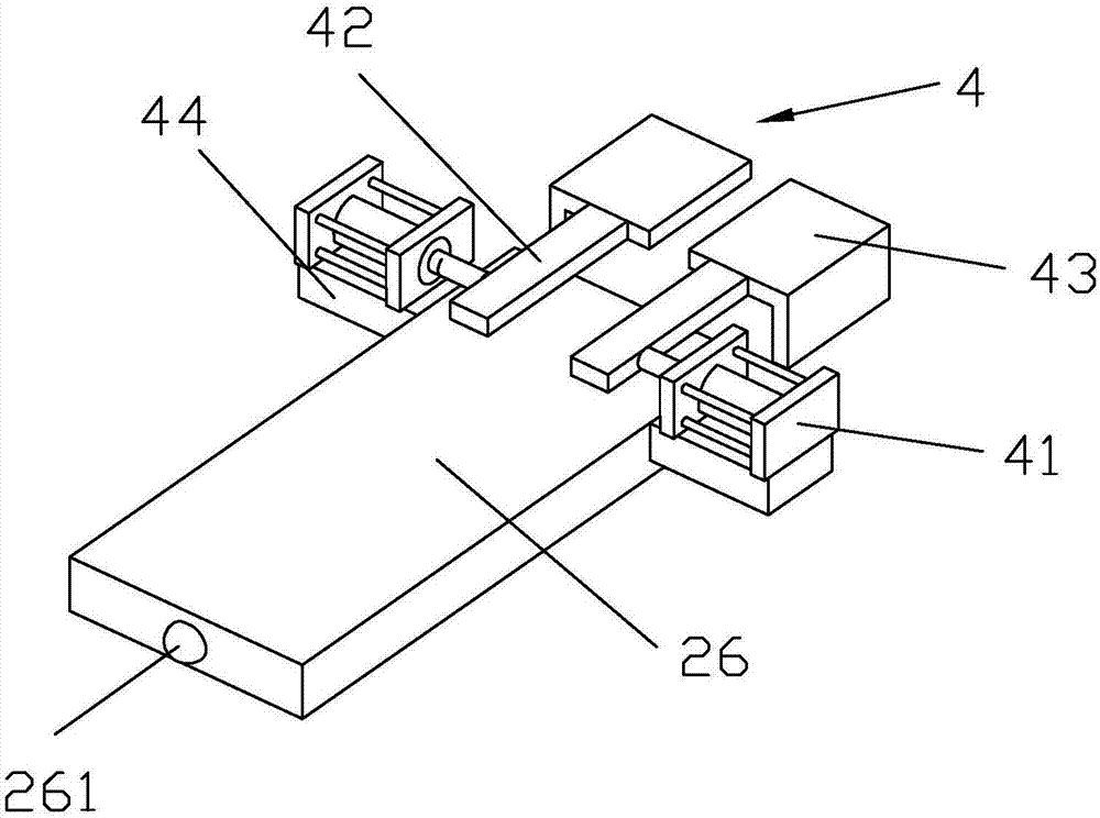 Automatic conveying device used for electronic product detection