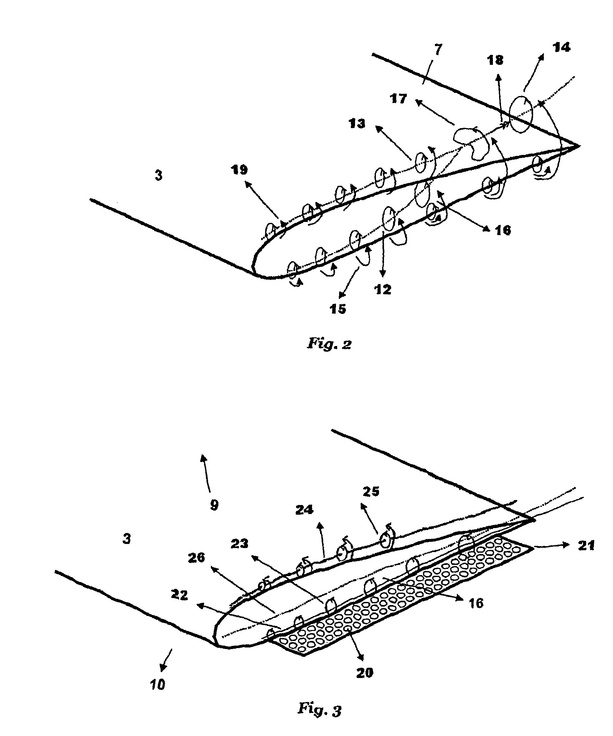 Aircraft provided with aerodynamic seal for reduction of noise generated by aircraft control surfaces