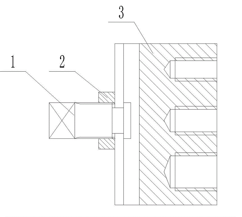 Clamping fixture for externally threaded workpieces