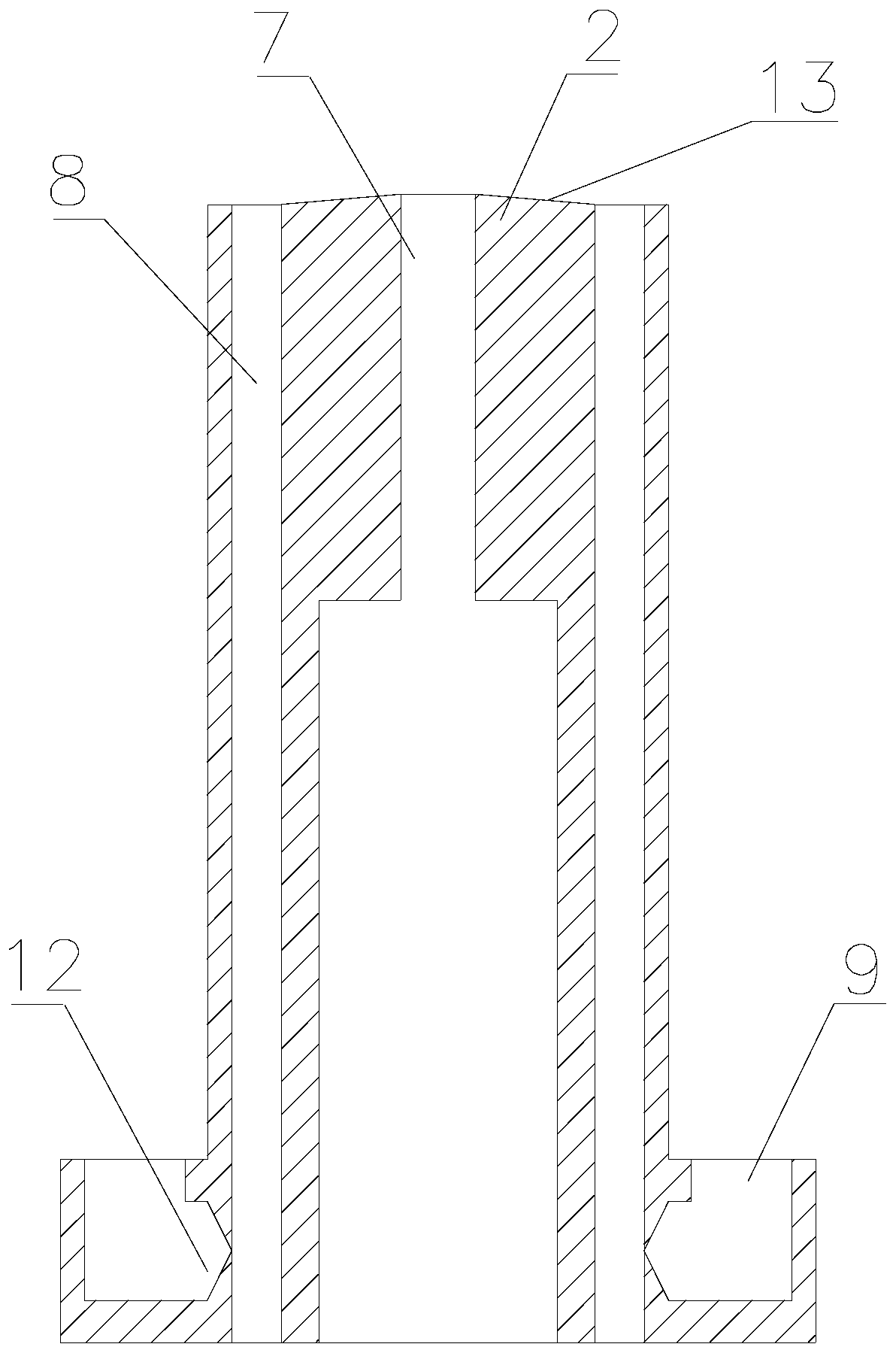 Squeeze casting punch cooling device