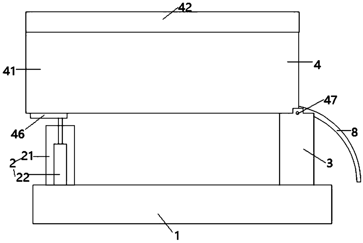 Feeding device and method for cattle farms