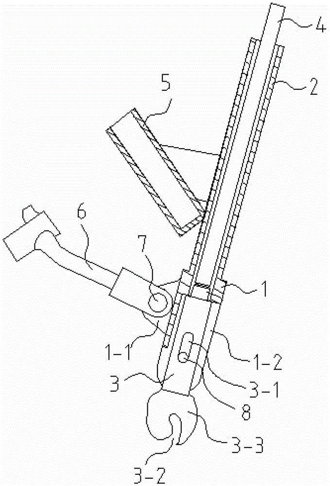 Tool for dismantling tire locking collar