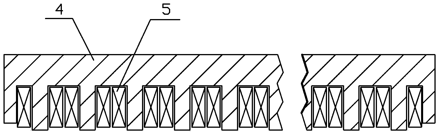 Permanent magnet synchronous linear motor for suppressing magnetic resistance