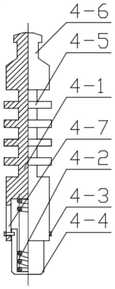 Composite drainage gas production string and its method for discharging fluid in "lying well"