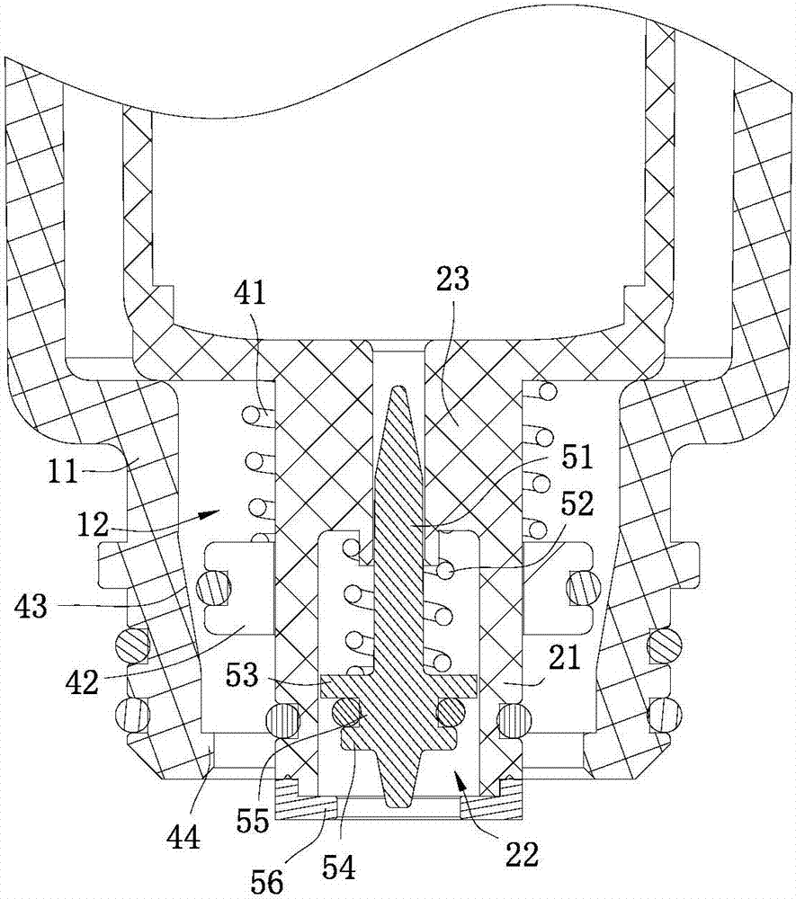 A leak-proof self-locking filter element