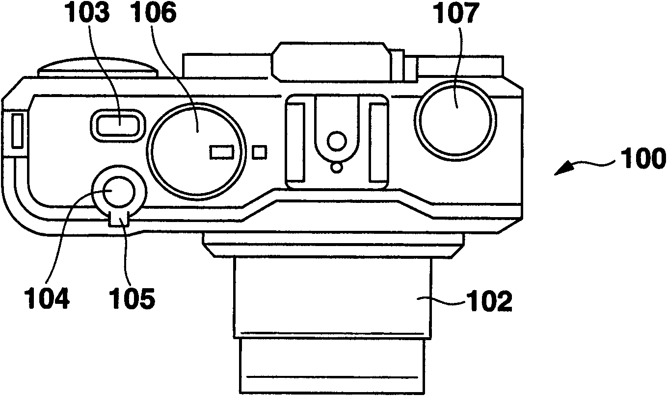 Image capturing apparatus capable of displaying live preview image