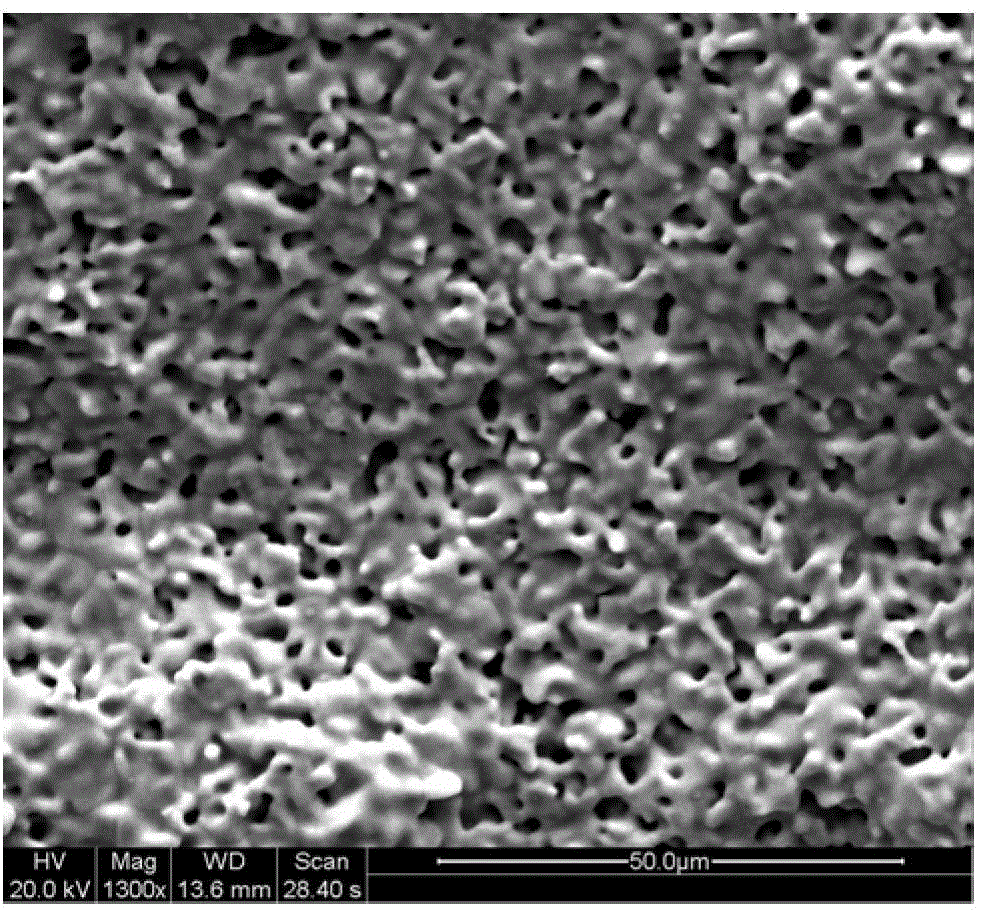 Method for preparing tubular asymmetrical mixed conductor compact film