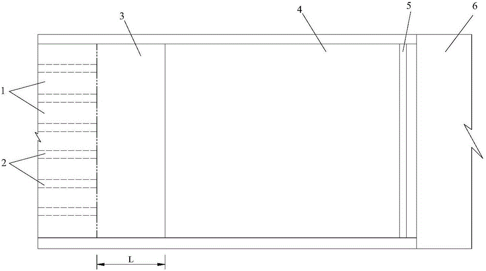 Collision combined underflow energy dissipator structure