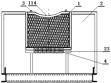 Automatic protection device for discharge outlet of discharge platform