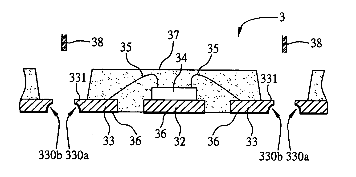 Surface-mount-enhanced lead frame and method for fabricating semiconductor package with the same