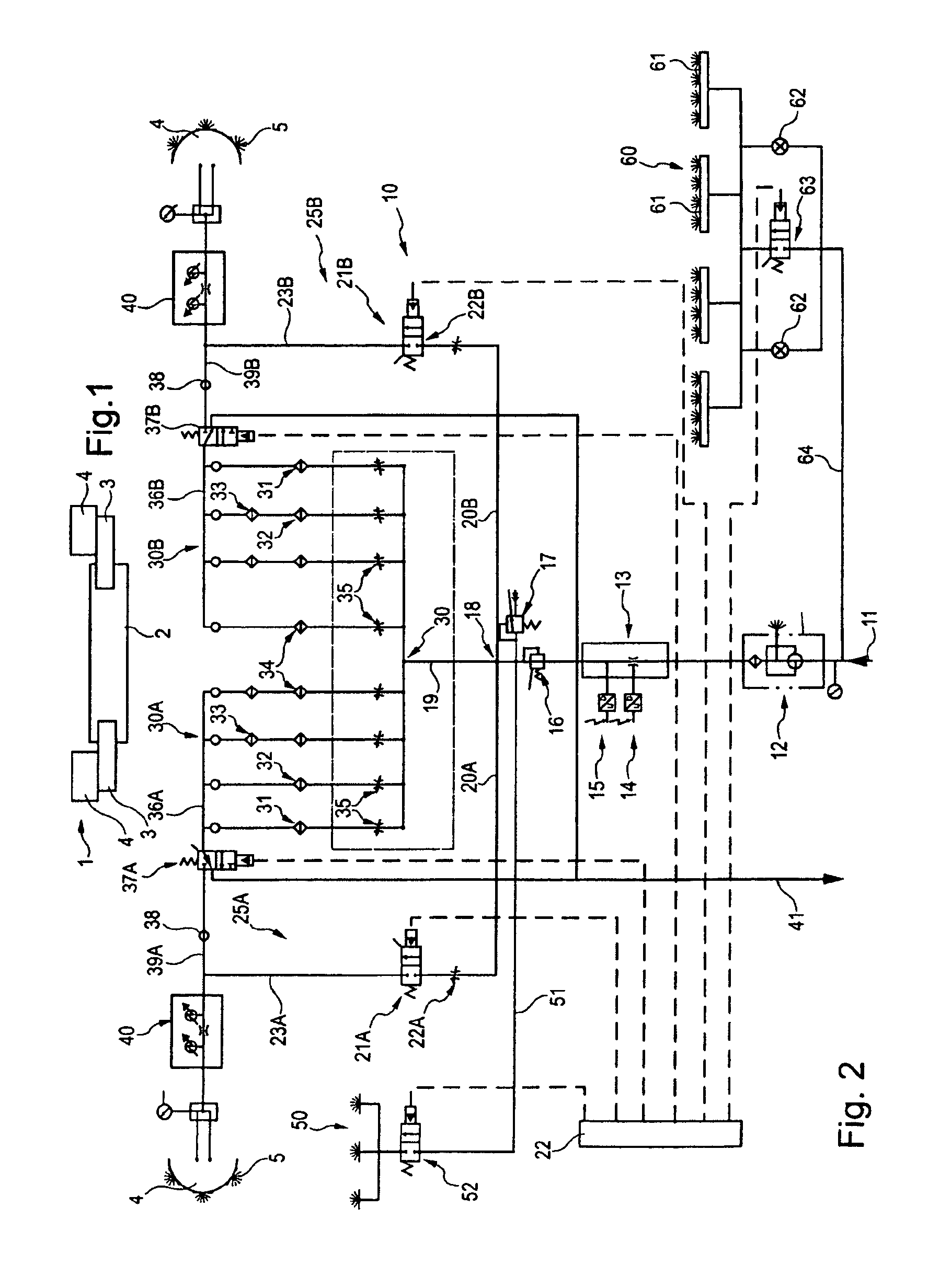 Shearer loader for underground mining comprising a spray system